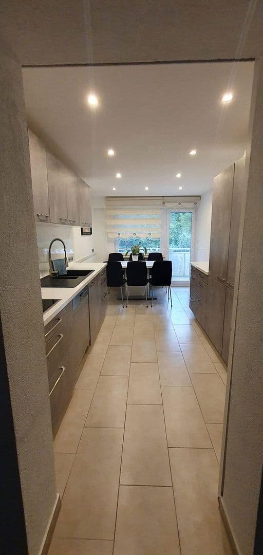 3 bedroom with open-plan kitchen flat for sale, 103 m², Wernau (Neckar), Baden-Württemberg 3 bedroom with open-plan kitchen flat for sale, 103 m², Wernau (Neckar), Baden-Württemberg