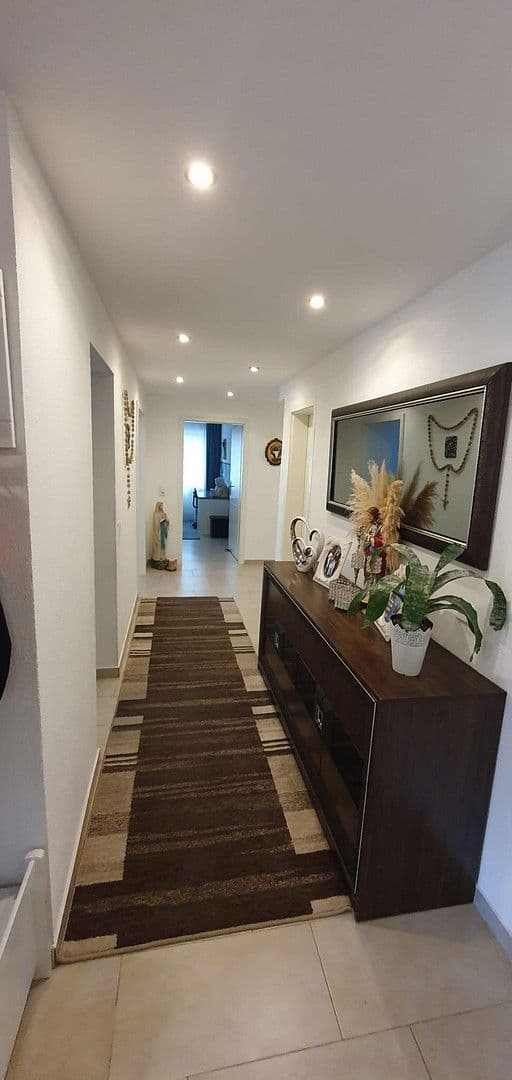 3 bedroom with open-plan kitchen flat for sale, 103 m², Wernau (Neckar), Baden-Württemberg 3 bedroom with open-plan kitchen flat for sale, 103 m², Wernau (Neckar), Baden-Württemberg