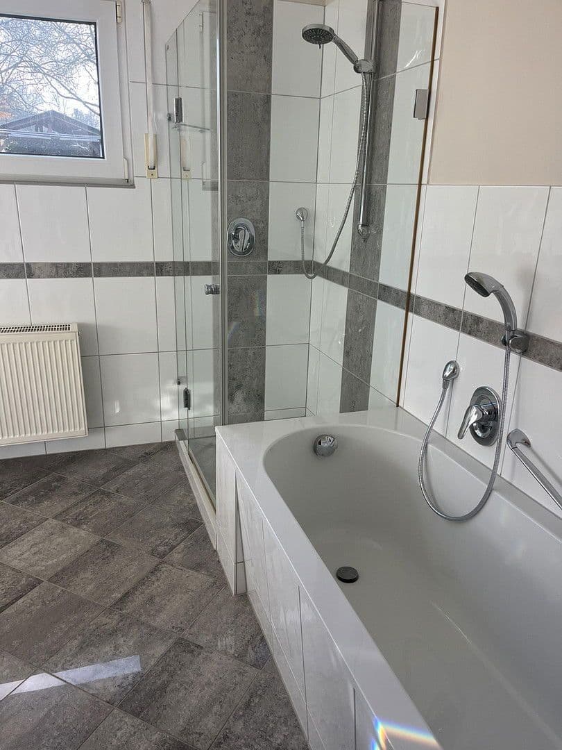 3 bedroom flat to rent, 130 m², Kelkheim (Taunus), Hesse 3 bedroom flat to rent, 130 m², Kelkheim (Taunus), Hesse