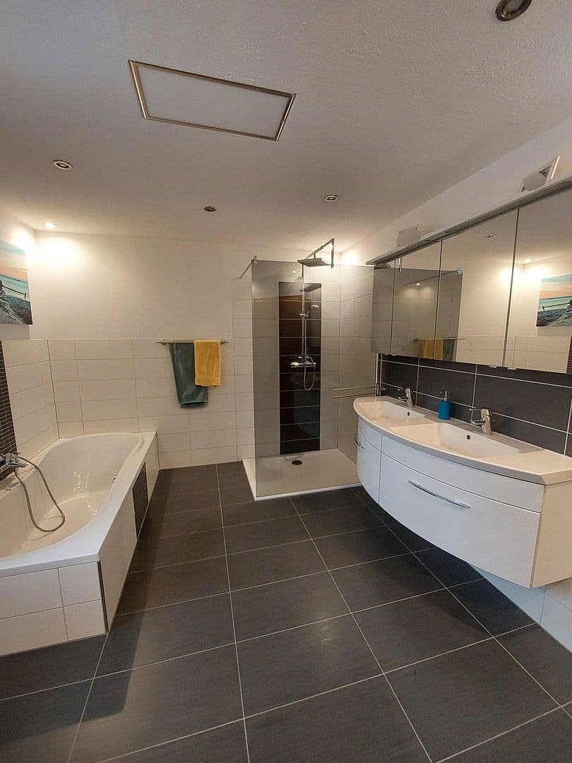 house for sale, 179 m², Reckendorf, Bavaria house for sale, 179 m², Reckendorf, Bavaria