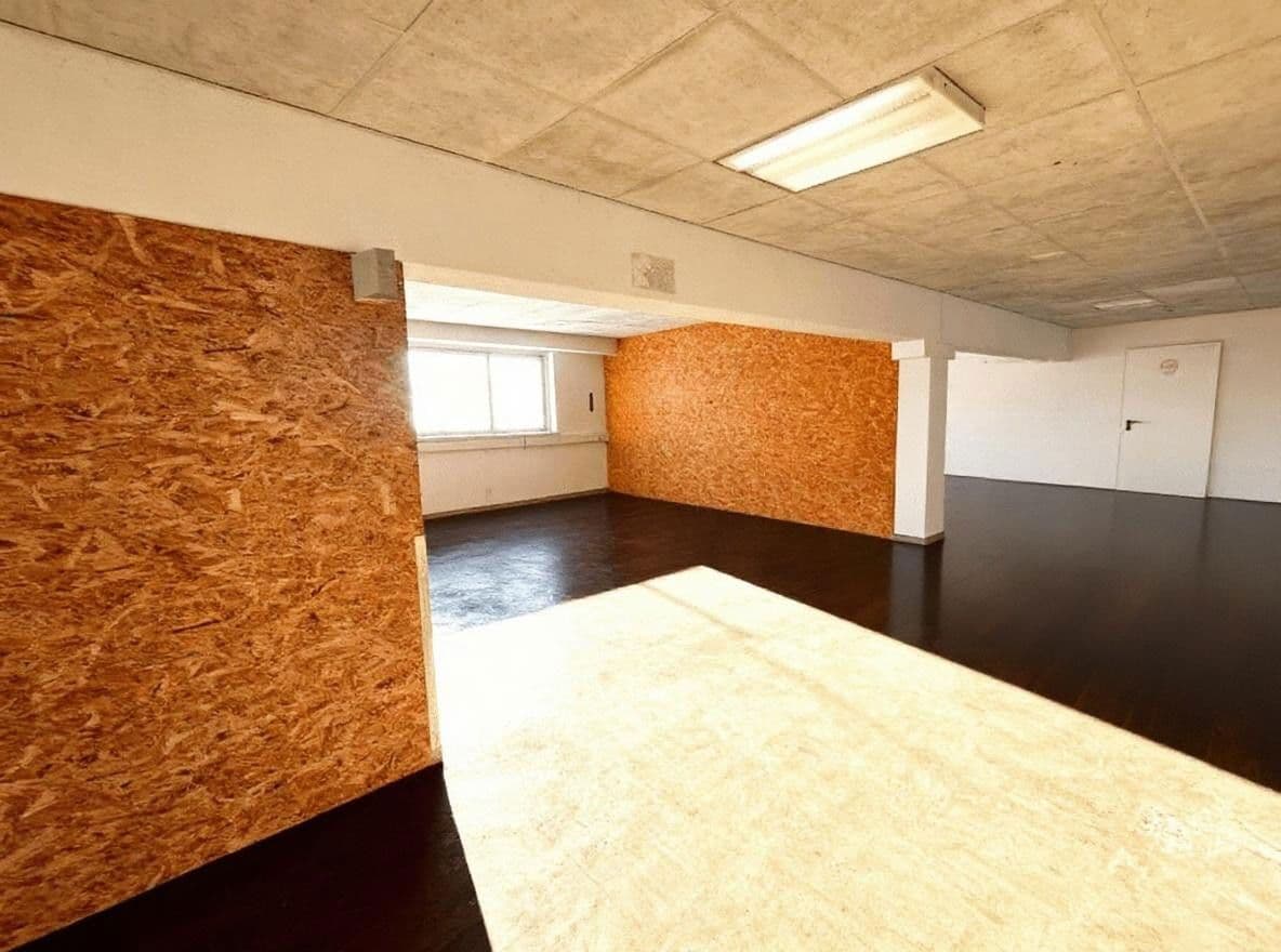 non-residential property to rent, 5,000 m², Stuhr, Lower Saxony non-residential property to rent, 5,000 m², Stuhr, Lower Saxony