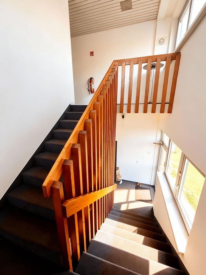 non-residential property to rent, 5,000 m², Stuhr, Lower Saxony non-residential property to rent, 5,000 m², Stuhr, Lower Saxony