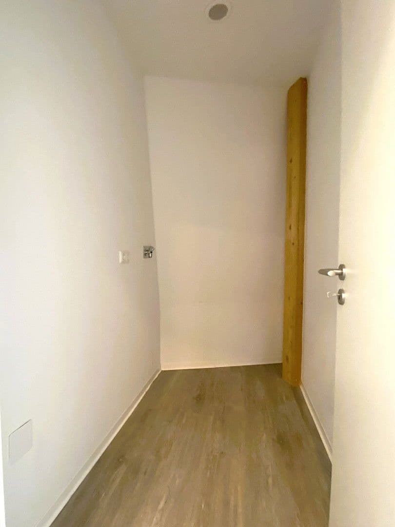 4 bedroom flat to rent, 126 m², Crossen an der Elster, Thuringia 4 bedroom flat to rent, 126 m², Crossen an der Elster, Thuringia