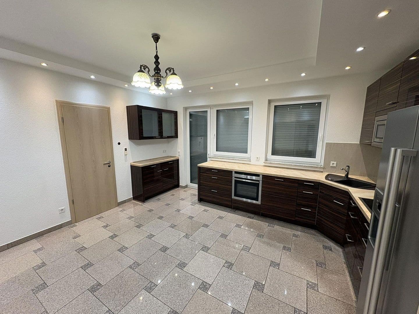 house for sale, 116 m², Rosengarten 27, Neuwied, Rhineland-Palatinate house for sale, 116 m², Rosengarten 27, Neuwied, Rhineland-Palatinate