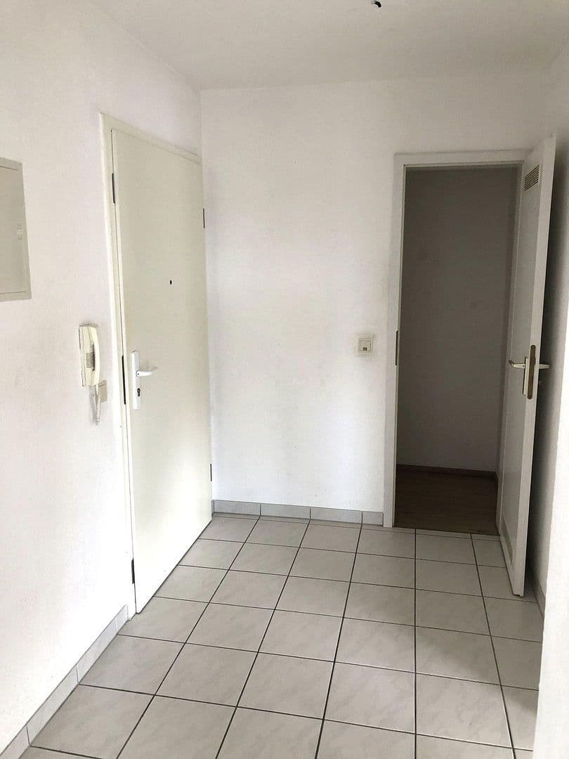 3 bedroom flat for sale, 70 m², Neustadter Ring 8, Ludwigshafen am Rhein, Rhineland-Palatinate 3 bedroom flat for sale, 70 m², Neustadter Ring 8, Ludwigshafen am Rhein, Rhineland-Palatinate