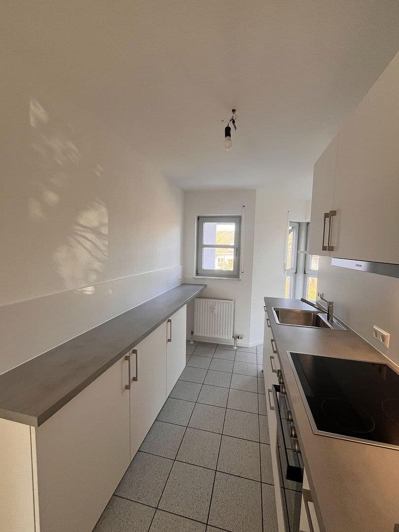 1 bedroom with open-plan kitchen flat to rent, 67 m², Lilienweg 19/1, Untergruppenbach, Baden-Württemberg 1 bedroom with open-plan kitchen flat to rent, 67 m², Lilienweg 19/1, Untergruppenbach, Baden-Württemberg