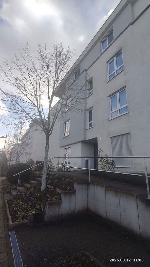 2 bedroom flat to rent, 68 m², An der Lindenallee 24, Frankfurt am Main, Hesse 2 bedroom flat to rent, 68 m², An der Lindenallee 24, Frankfurt am Main, Hesse