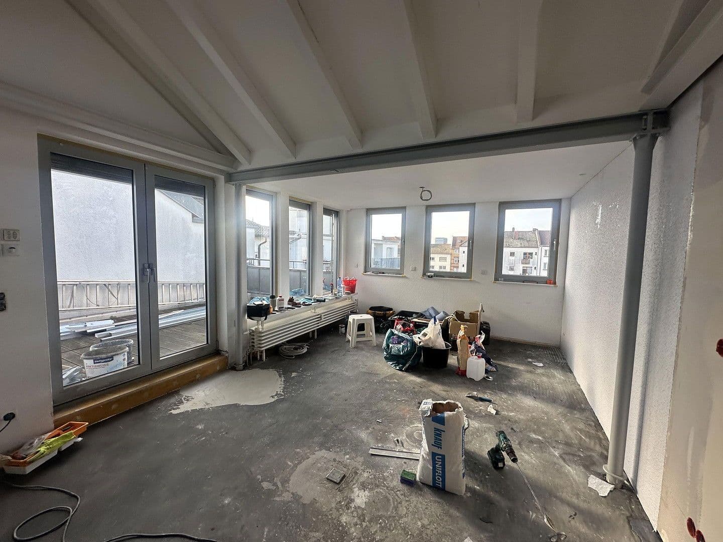 3 bedroom with open-plan kitchen flat to rent, 132 m², Mannheim, Baden-Württemberg 3 bedroom with open-plan kitchen flat to rent, 132 m², Mannheim, Baden-Württemberg