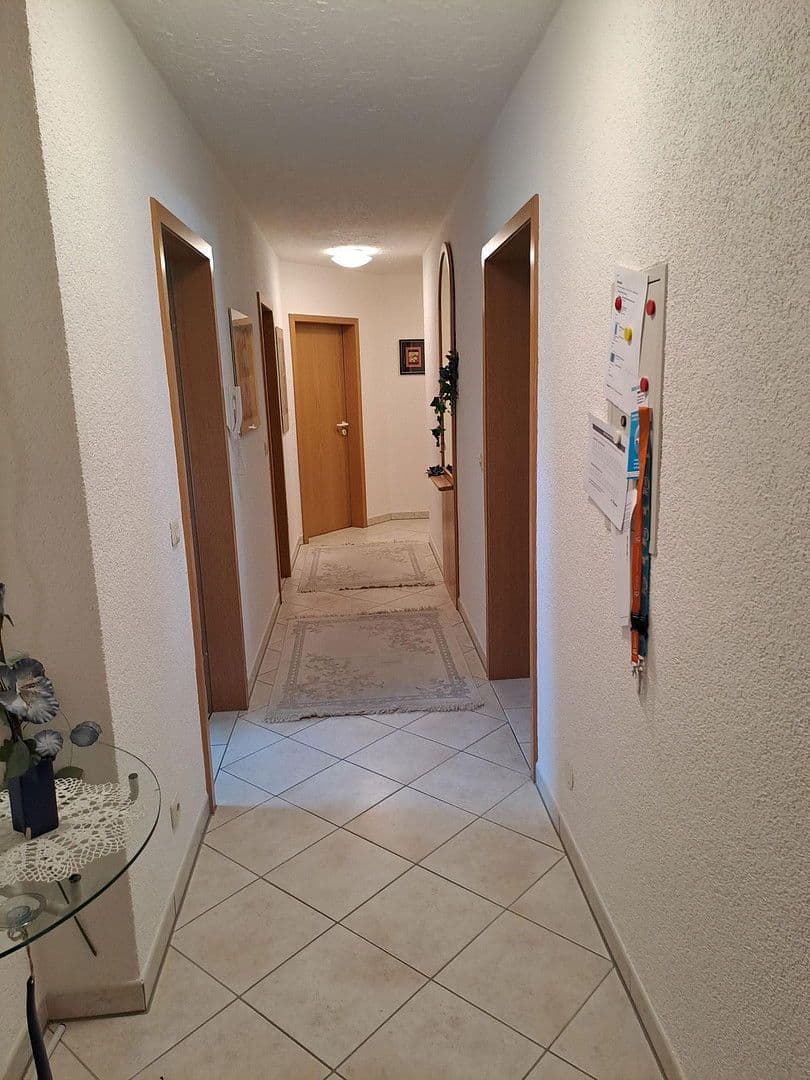 4 bedroom flat to rent, 90 m², Adelsdorf, Bavaria 4 bedroom flat to rent, 90 m², Adelsdorf, Bavaria