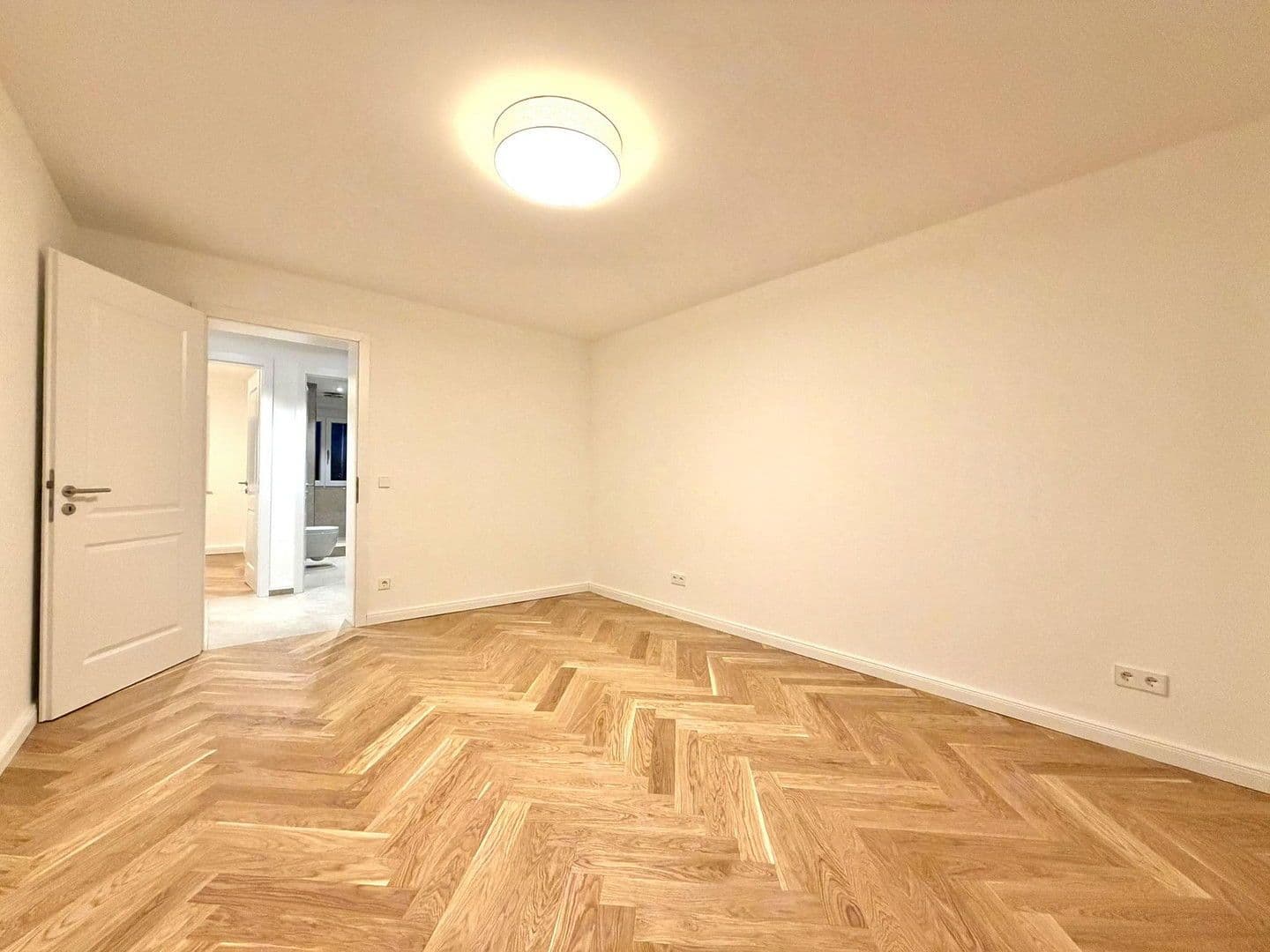 1 bedroom with open-plan kitchen flat for sale, 60 m², Augsburg, Bavaria 1 bedroom with open-plan kitchen flat for sale, 60 m², Augsburg, Bavaria