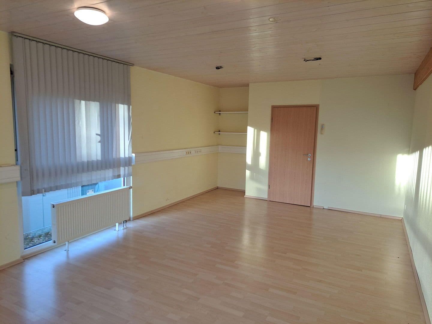 office to rent, 120 m², Wagnerstr. 25, Durmersheim, Baden-Württemberg office to rent, 120 m², Wagnerstr. 25, Durmersheim, Baden-Württemberg