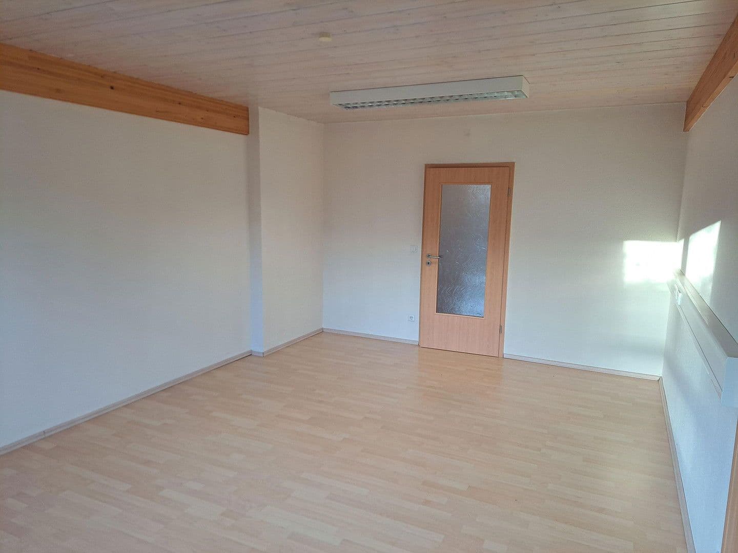 office to rent, 120 m², Wagnerstr. 25, Durmersheim, Baden-Württemberg office to rent, 120 m², Wagnerstr. 25, Durmersheim, Baden-Württemberg