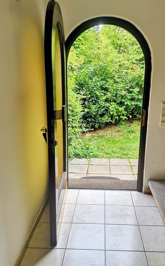 house for sale, 300 m², Alte Hohl 3, Kaiserslautern-Erlenbach, Rhineland-Palatinate house for sale, 300 m², Alte Hohl 3, Kaiserslautern-Erlenbach, Rhineland-Palatinate