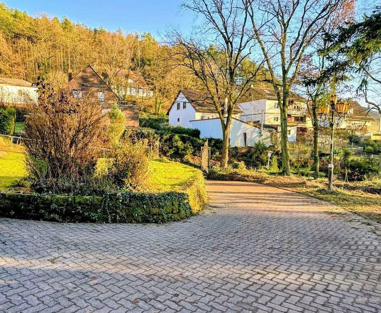 house for sale, 300 m², Alte Hohl 3, Kaiserslautern-Erlenbach, Rhineland-Palatinate house for sale, 300 m², Alte Hohl 3, Kaiserslautern-Erlenbach, Rhineland-Palatinate