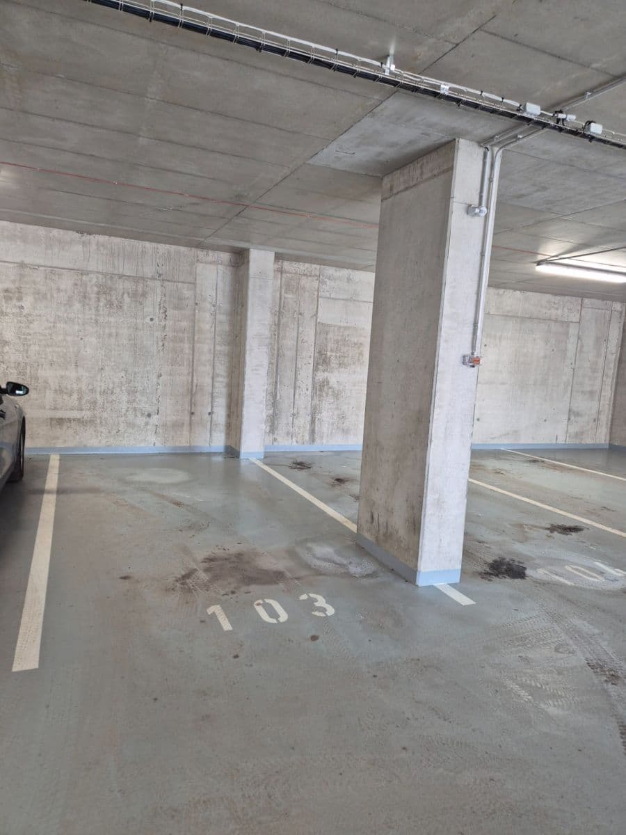 non-residential property to rent, 12 m², Nepilova, Beroun, Středočeský Region non-residential property to rent, 12 m², Nepilova, Beroun, Středočeský Region