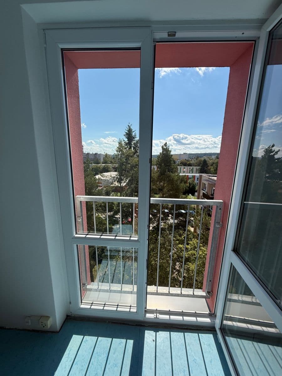 2 bedroom with open-plan kitchen flat for sale, 63 m², Sokolovská, Tábor, Jihočeský Region 2 bedroom with open-plan kitchen flat for sale, 63 m², Sokolovská, Tábor, Jihočeský Region