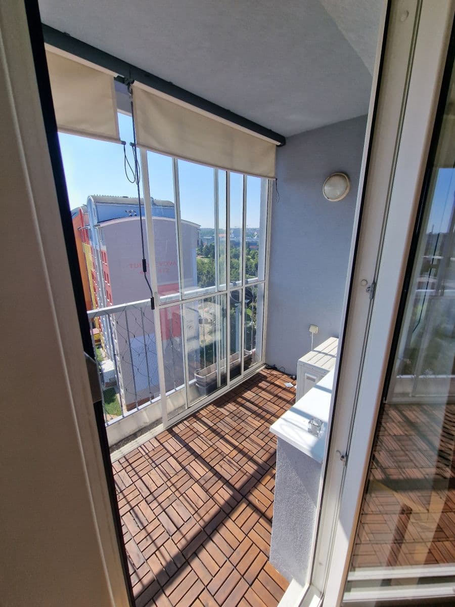 2 bedroom with open-plan kitchen flat for sale, 75 m², Fryčovická, Prague, Prague 2 bedroom with open-plan kitchen flat for sale, 75 m², Fryčovická, Prague, Prague