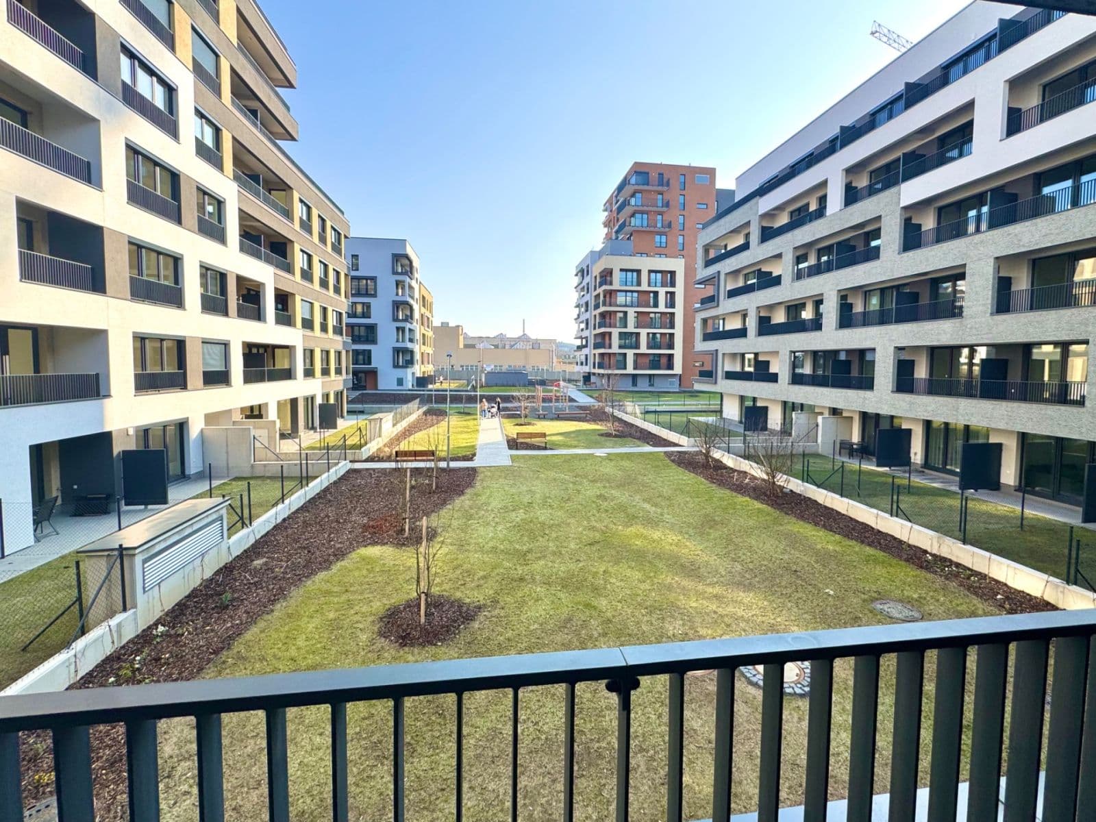 Studio flat to rent, 35 m², Poděbradská, Prague, Prague Studio flat to rent, 35 m², Poděbradská, Prague, Prague