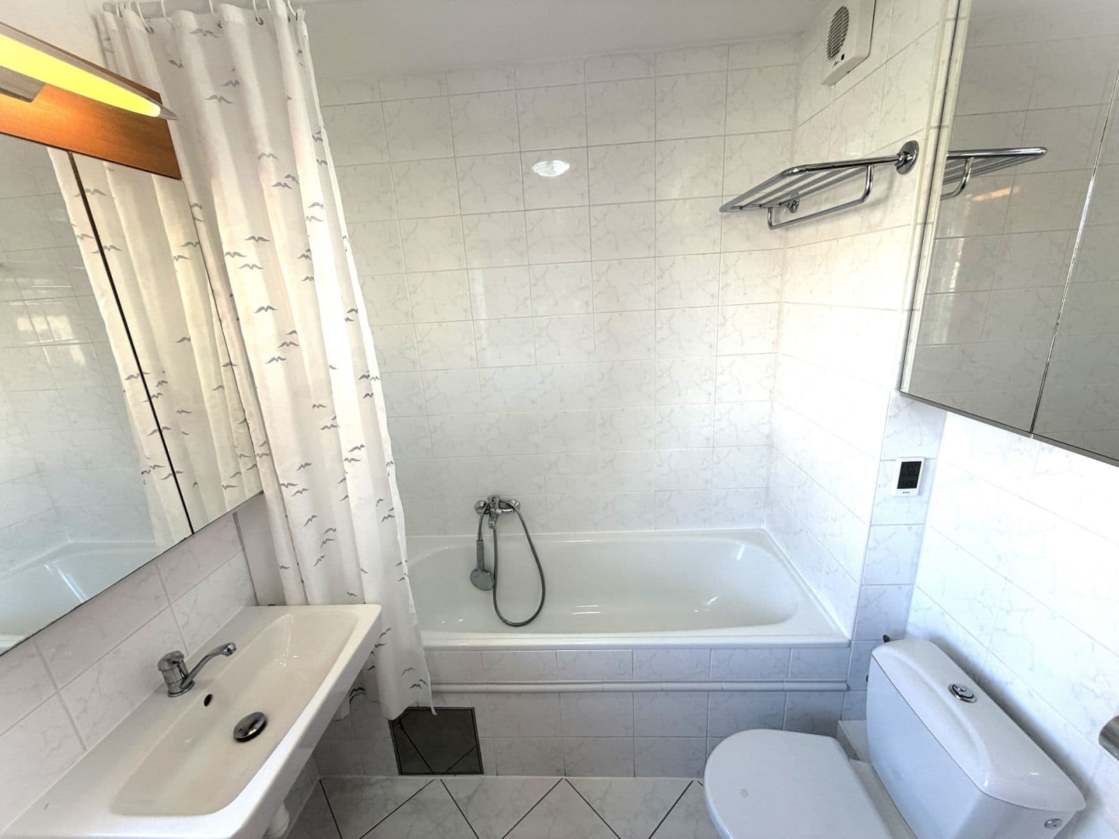 2 bedroom with open-plan kitchen flat to rent, 95 m², Na Pískách, Prague, Prague 2 bedroom with open-plan kitchen flat to rent, 95 m², Na Pískách, Prague, Prague