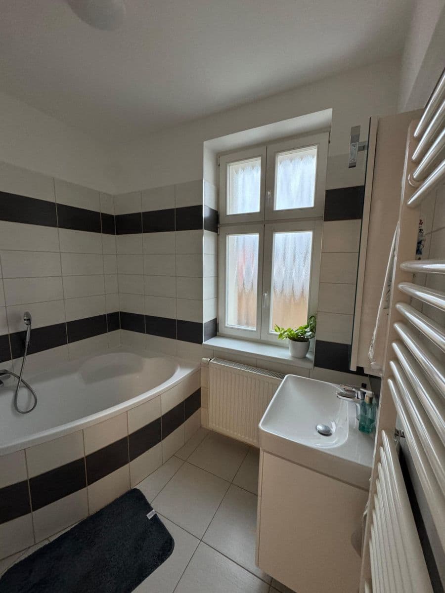 3 bedroom flat to rent, 86 m², Emy Destinové, Ústí nad Labem, Ústecký Region 3 bedroom flat to rent, 86 m², Emy Destinové, Ústí nad Labem, Ústecký Region