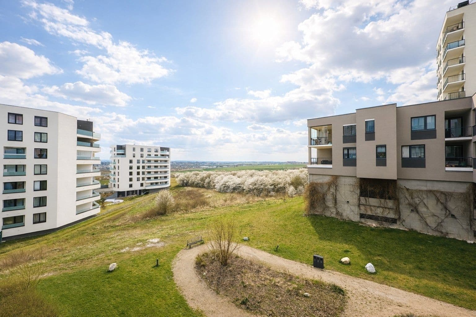 1 bedroom with open-plan kitchen flat to rent, 59 m², Svitákova, Prague, Prague 1 bedroom with open-plan kitchen flat to rent, 59 m², Svitákova, Prague, Prague