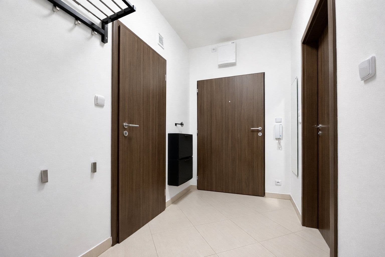 1 bedroom with open-plan kitchen flat to rent, 59 m², Svitákova, Prague, Prague 1 bedroom with open-plan kitchen flat to rent, 59 m², Svitákova, Prague, Prague