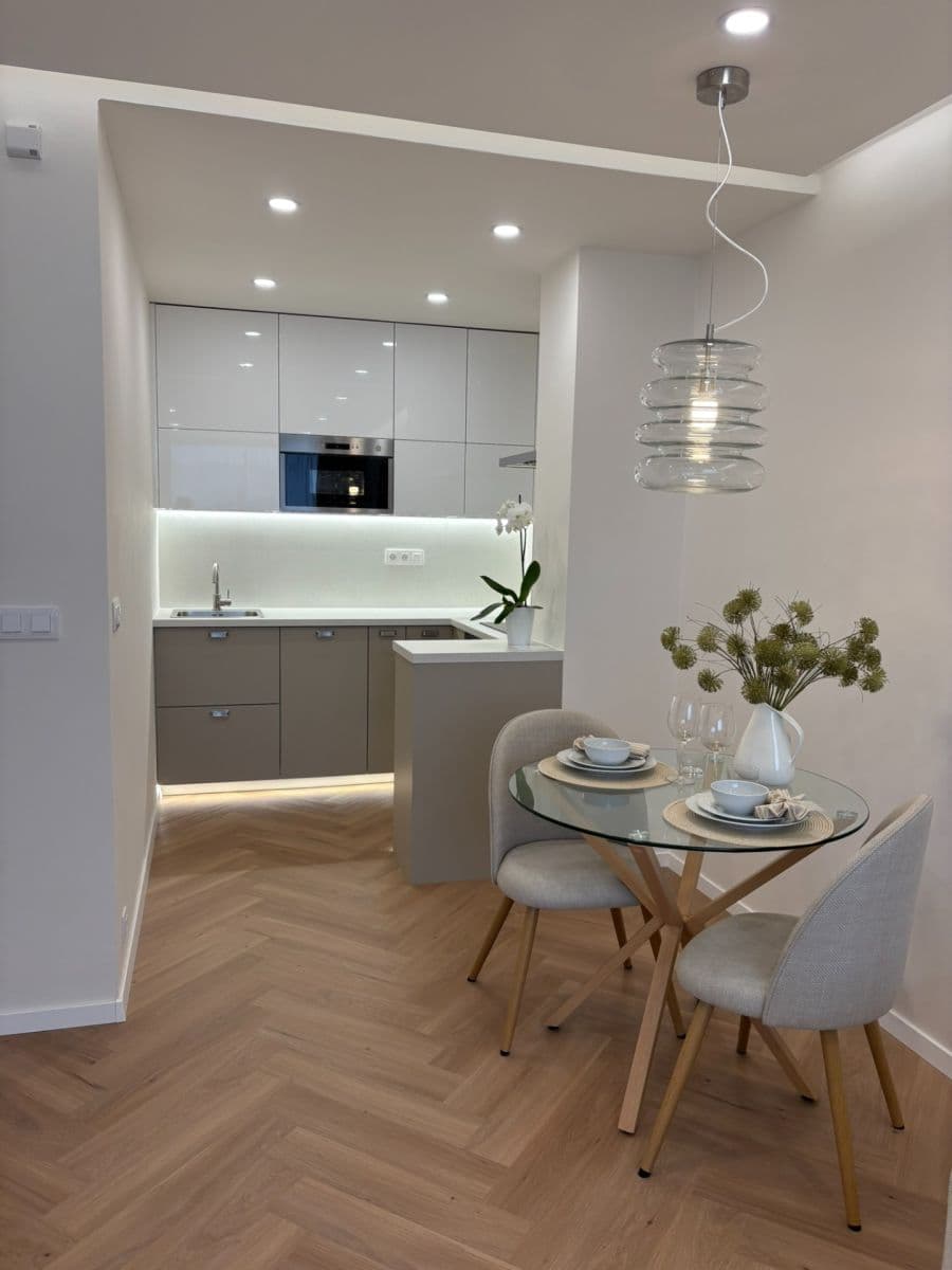 1 bedroom with open-plan kitchen flat for sale, 43 m², Plickova, Prague, Prague 1 bedroom with open-plan kitchen flat for sale, 43 m², Plickova, Prague, Prague