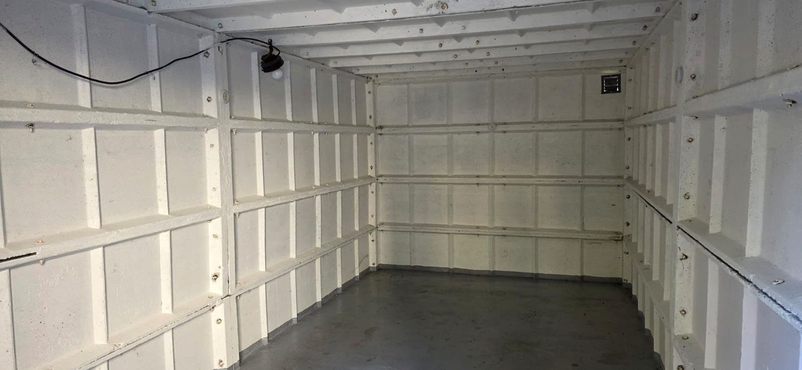 garage to rent, 37 m², Chodská, Říčany, Středočeský Region garage to rent, 37 m², Chodská, Říčany, Středočeský Region