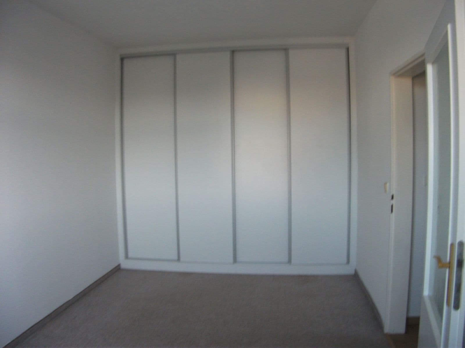 2 bedroom flat to rent, 68 m², Karlovy Vary, Karlovarský Region 2 bedroom flat to rent, 68 m², Karlovy Vary, Karlovarský Region