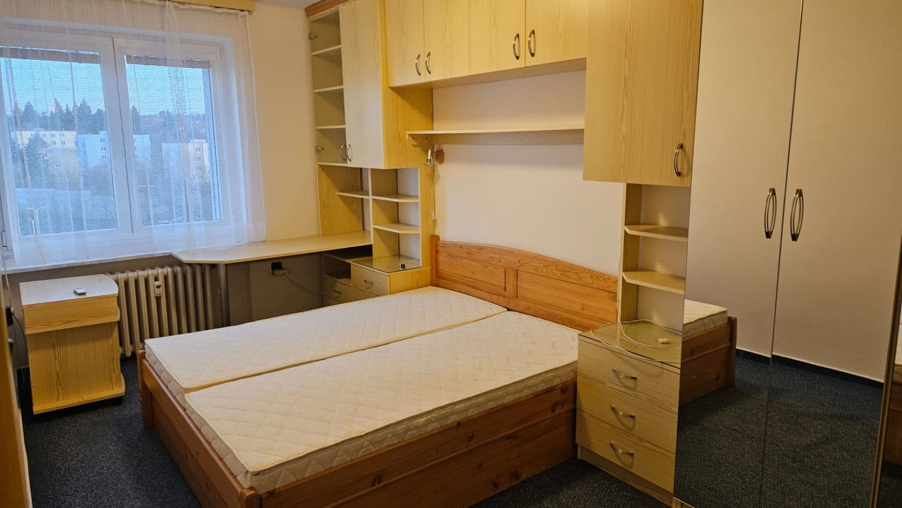 3 bedroom with open-plan kitchen flat to rent, 78 m², Hrusická, Prague, Prague 3 bedroom with open-plan kitchen flat to rent, 78 m², Hrusická, Prague, Prague