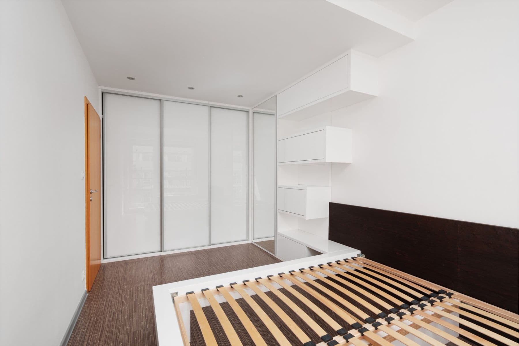 1 bedroom with open-plan kitchen flat to rent, 53 m², Kabešova, Prague, Prague 1 bedroom with open-plan kitchen flat to rent, 53 m², Kabešova, Prague, Prague