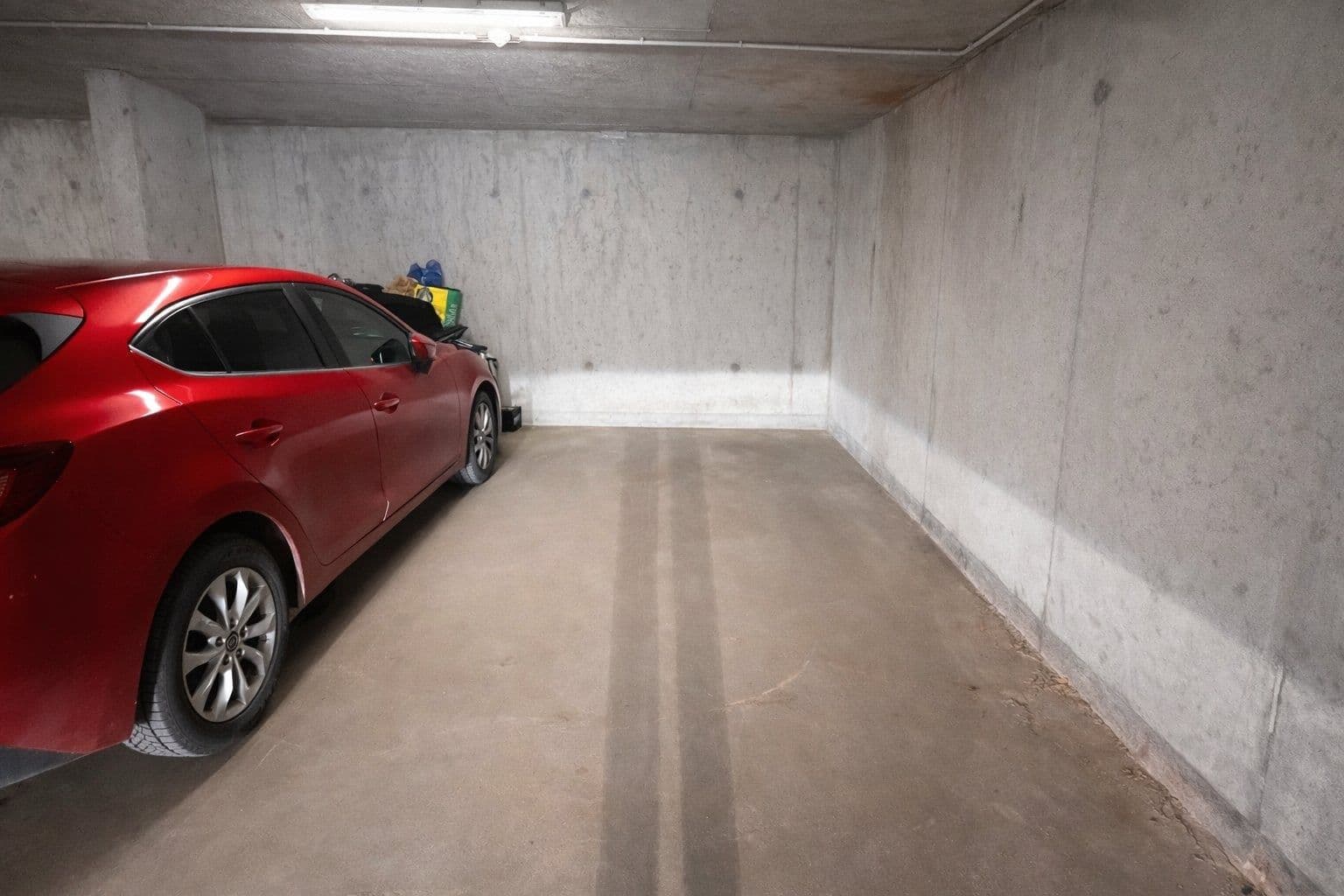 Studio flat to rent, 30 m², Ovesná, Hostivice, Středočeský Region Studio flat to rent, 30 m², Ovesná, Hostivice, Středočeský Region