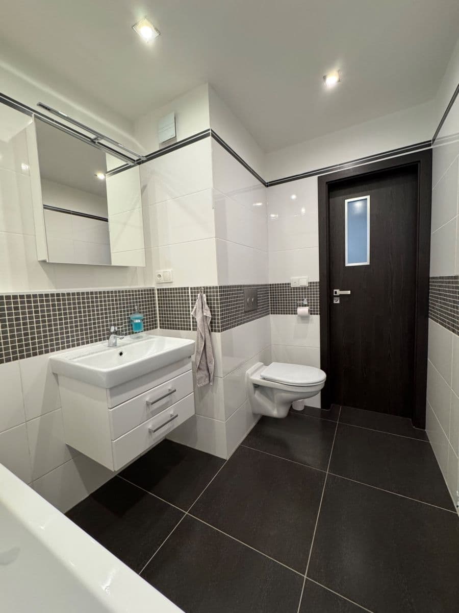 3 bedroom flat to rent, 90 m², Stoliční, Děčín, Ústecký Region 3 bedroom flat to rent, 90 m², Stoliční, Děčín, Ústecký Region