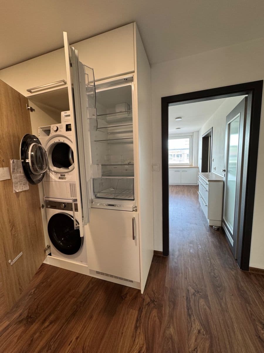 3 bedroom flat to rent, 90 m², Stoliční, Děčín, Ústecký Region 3 bedroom flat to rent, 90 m², Stoliční, Děčín, Ústecký Region