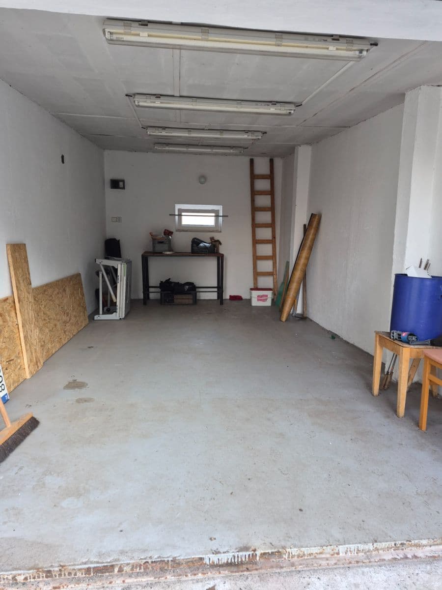 garage to rent, 20 m², Svatopluka Čecha, Česká Lípa, Liberecký Region garage to rent, 20 m², Svatopluka Čecha, Česká Lípa, Liberecký Region
