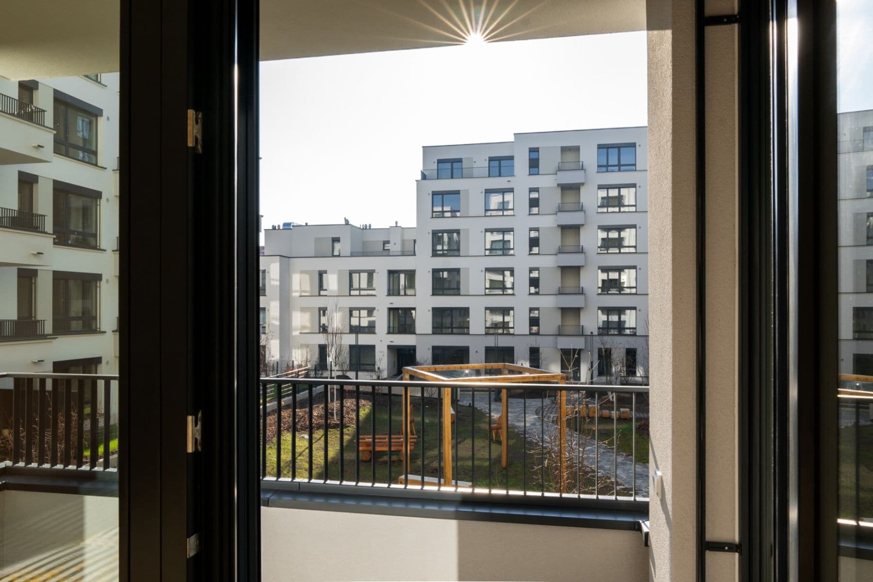 1 bedroom with open-plan kitchen flat to rent, 54 m², Závišova, Prague, Prague 1 bedroom with open-plan kitchen flat to rent, 54 m², Závišova, Prague, Prague