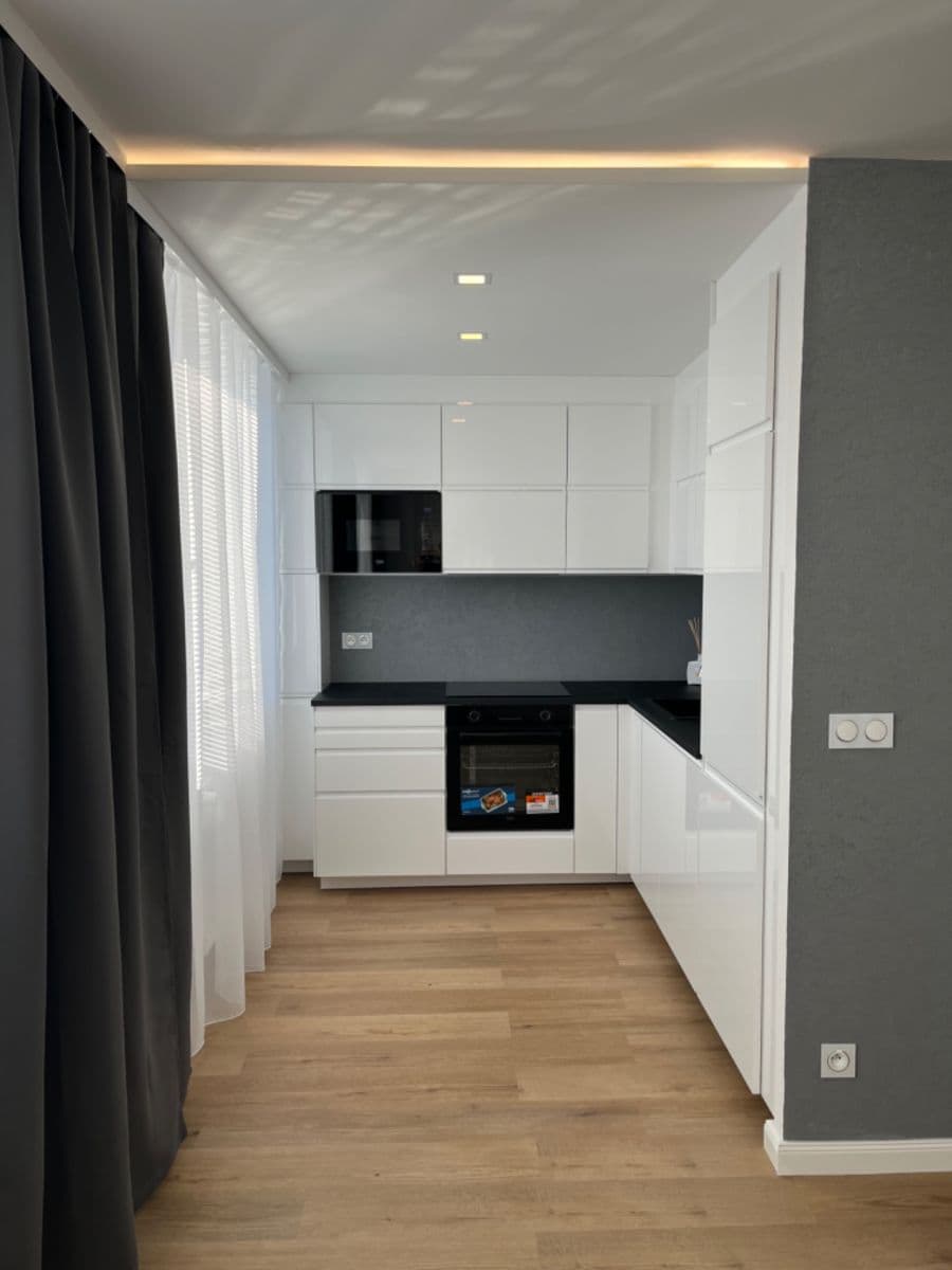 2 bedroom with open-plan kitchen flat for sale, 59 m², Palackého, Rakovník, Středočeský Region 2 bedroom with open-plan kitchen flat for sale, 59 m², Palackého, Rakovník, Středočeský Region