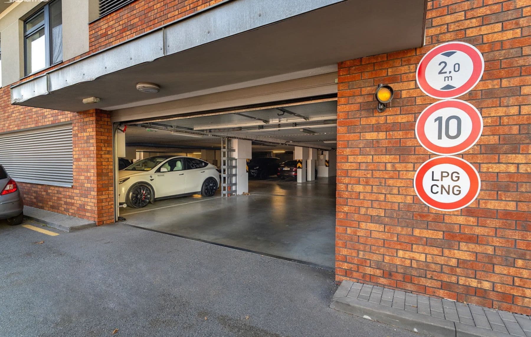 2 bedroom with open-plan kitchen flat to rent, 100 m², Kamínky, Brno, Jihomoravský Region 2 bedroom with open-plan kitchen flat to rent, 100 m², Kamínky, Brno, Jihomoravský Region