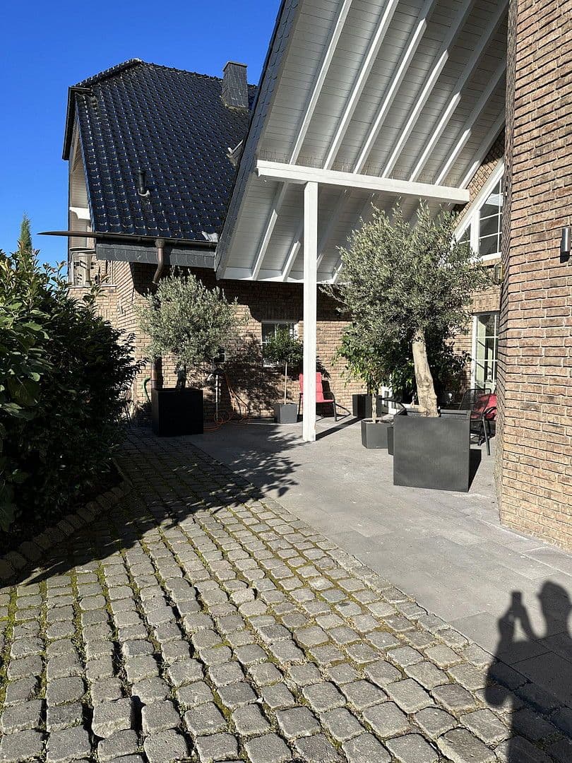 office to rent, 1,100 m², Euskirchen, North Rhine-Westphalia office to rent, 1,100 m², Euskirchen, North Rhine-Westphalia