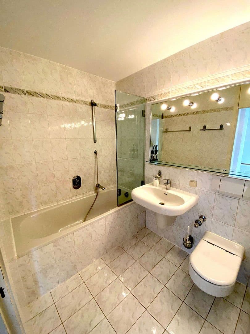 3 bedroom with open-plan kitchen flat for sale, 121 m², München, Bavaria 3 bedroom with open-plan kitchen flat for sale, 121 m², München, Bavaria