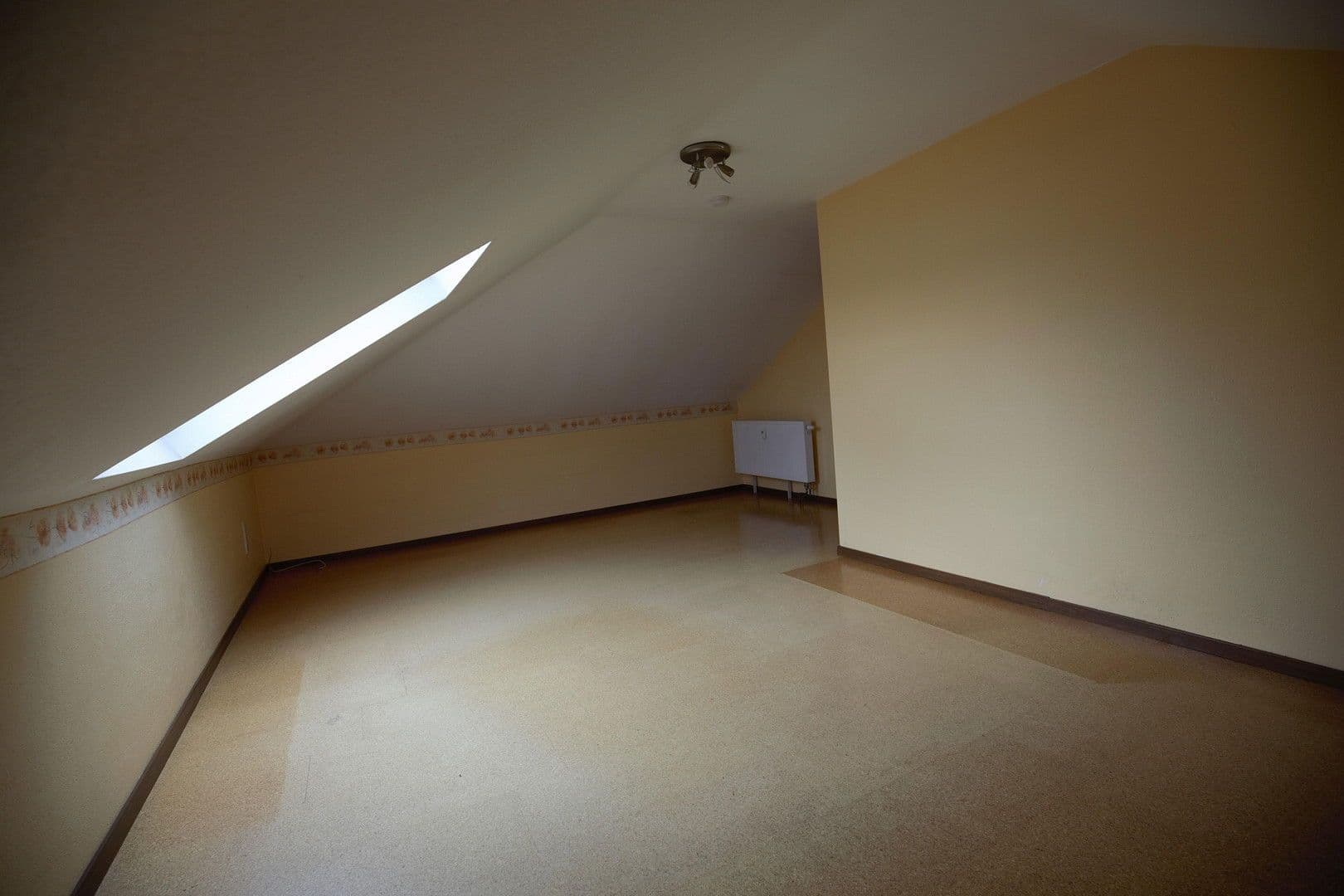 office to rent, 25 m², Carl-Zeiss-Str. 5, Frankenthal, Rhineland-Palatinate office to rent, 25 m², Carl-Zeiss-Str. 5, Frankenthal, Rhineland-Palatinate