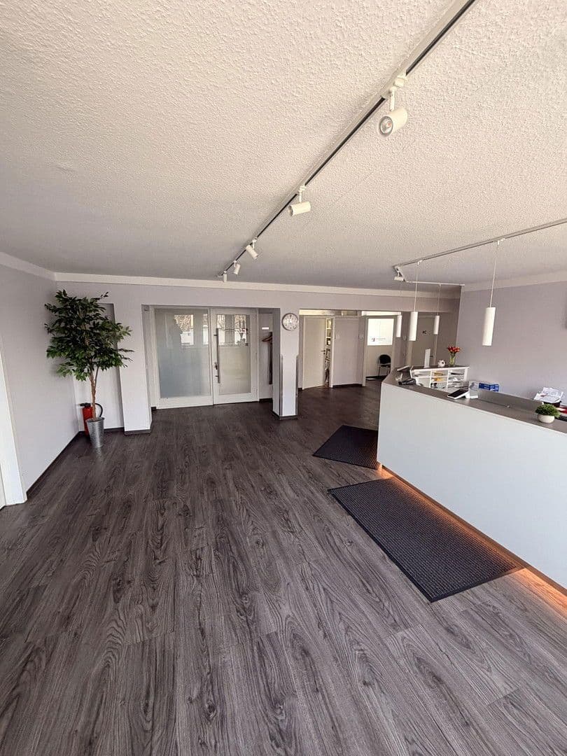 office to rent, 170 m², Bismarckstraße 4, Pinneberg, Schleswig-Holstein office to rent, 170 m², Bismarckstraße 4, Pinneberg, Schleswig-Holstein