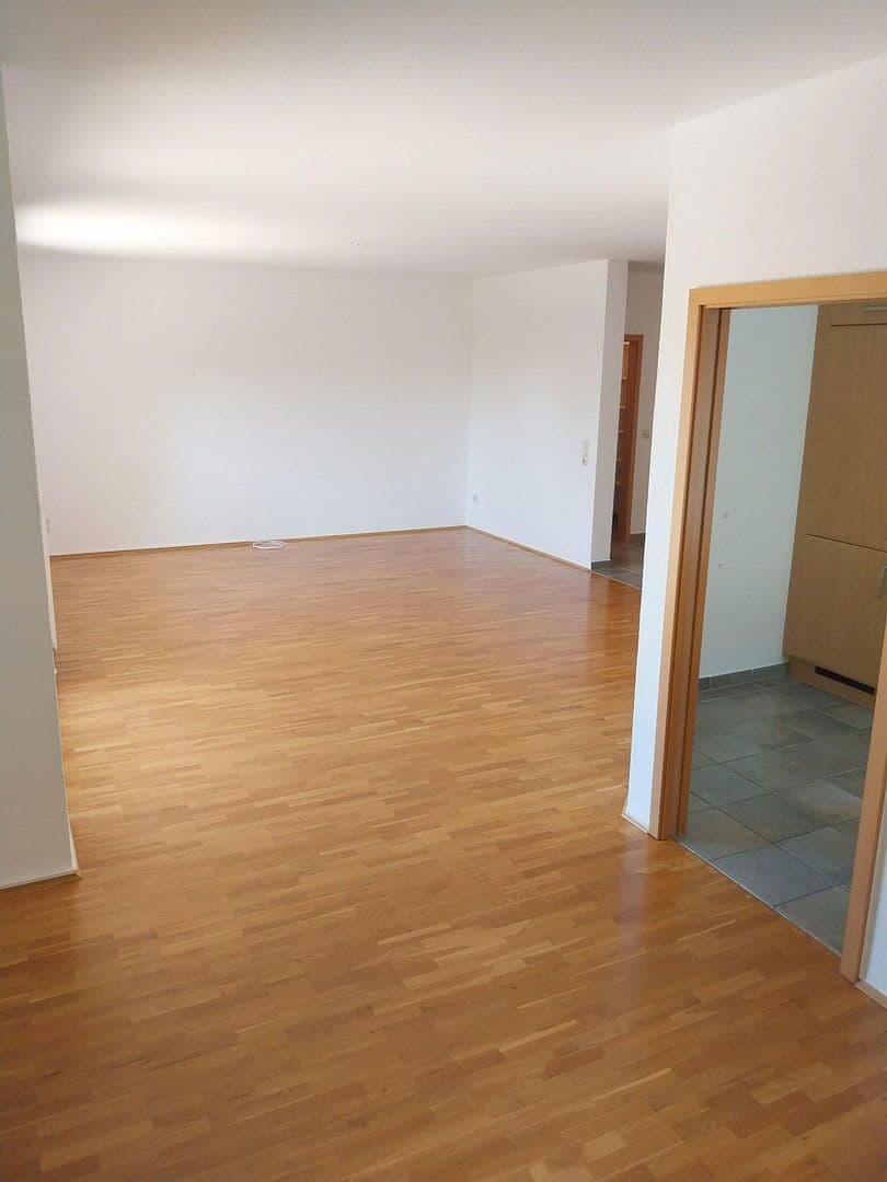 3 bedroom flat for sale, 88 m², Volkach, Bavaria 3 bedroom flat for sale, 88 m², Volkach, Bavaria