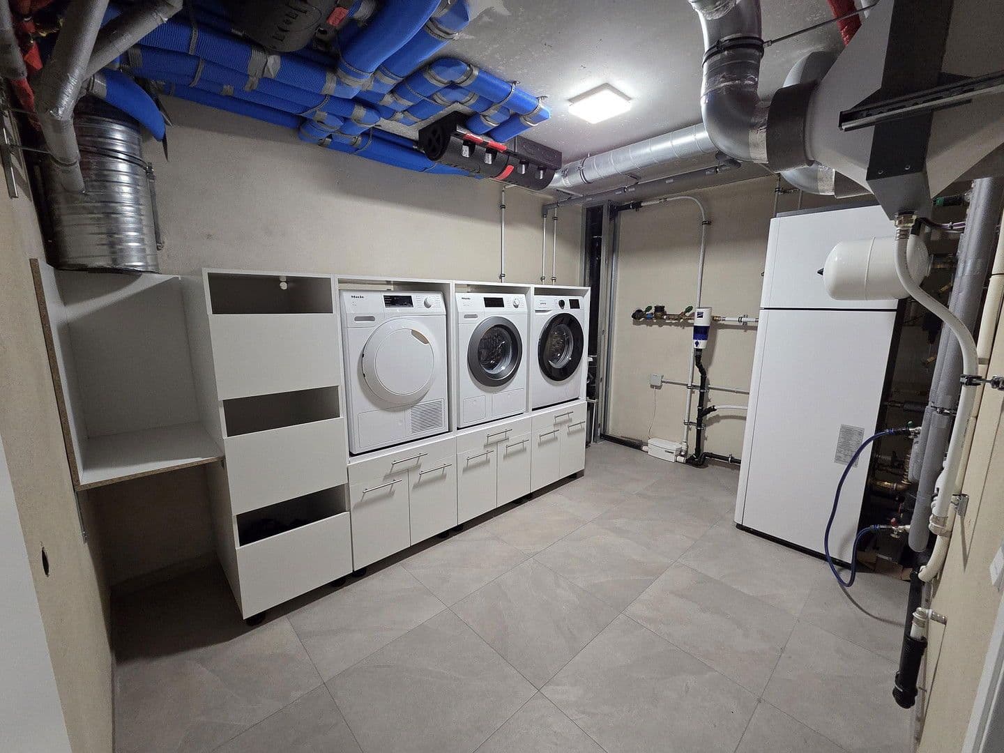 house for sale, 185 m², Rosenstr. 6a, Röthenbach an der Pegnitz, Bavaria house for sale, 185 m², Rosenstr. 6a, Röthenbach an der Pegnitz, Bavaria