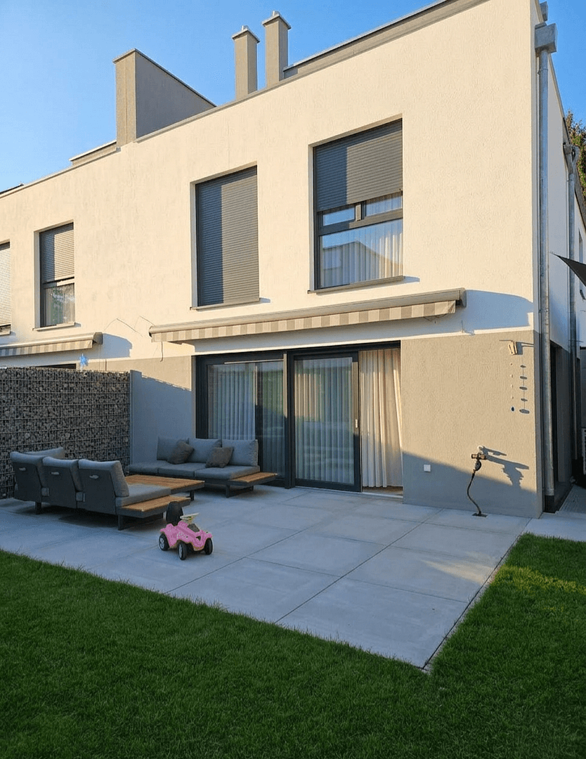 house for sale, 185 m², Rosenstr. 6a, Röthenbach an der Pegnitz, Bavaria house for sale, 185 m², Rosenstr. 6a, Röthenbach an der Pegnitz, Bavaria