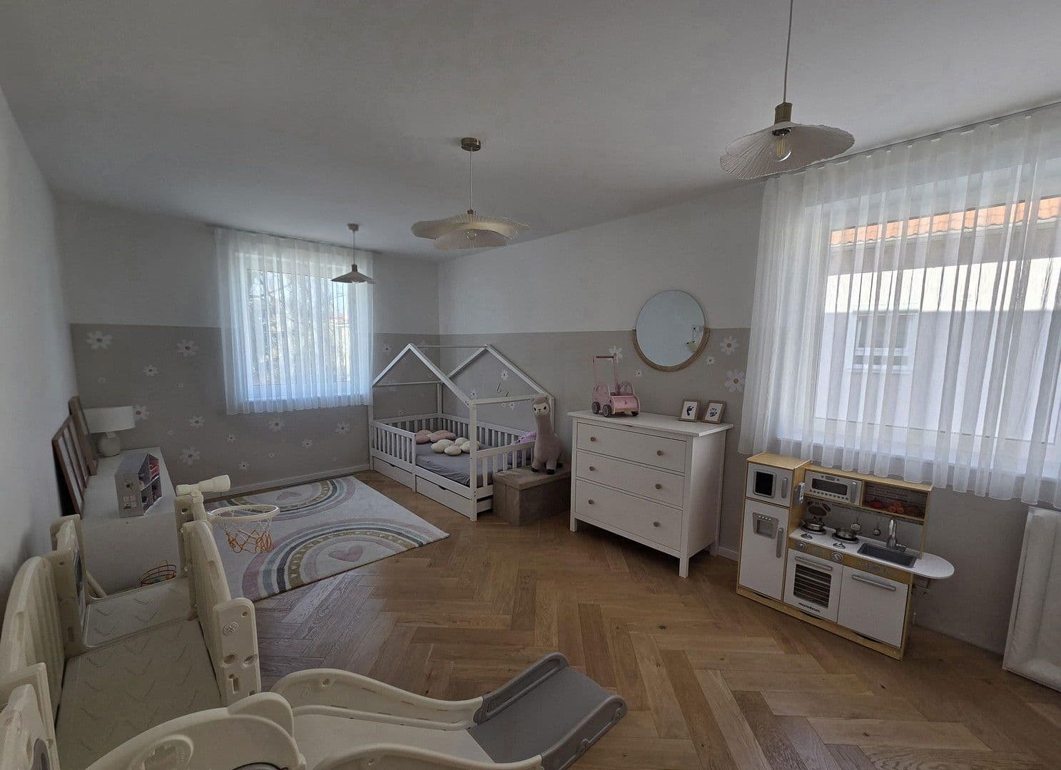 house for sale, 185 m², Rosenstr. 6a, Röthenbach an der Pegnitz, Bavaria house for sale, 185 m², Rosenstr. 6a, Röthenbach an der Pegnitz, Bavaria