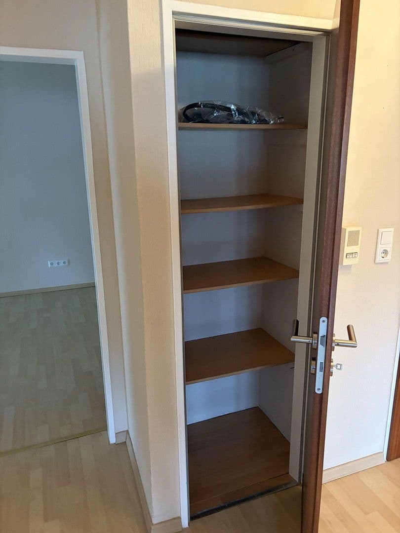 2 bedroom with open-plan kitchen flat to rent, 79 m², Handwerksweg 14, Bochum, North Rhine-Westphalia 2 bedroom with open-plan kitchen flat to rent, 79 m², Handwerksweg 14, Bochum, North Rhine-Westphalia