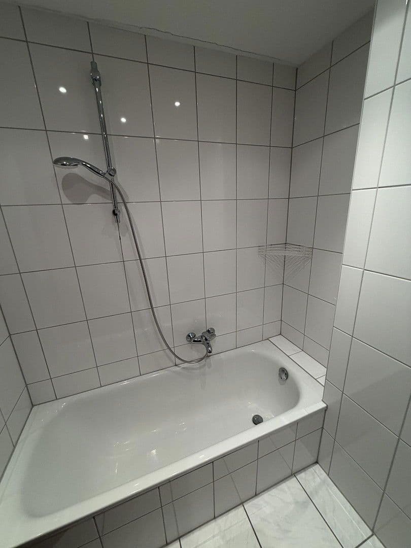 2 bedroom with open-plan kitchen flat to rent, 79 m², Handwerksweg 14, Bochum, North Rhine-Westphalia 2 bedroom with open-plan kitchen flat to rent, 79 m², Handwerksweg 14, Bochum, North Rhine-Westphalia