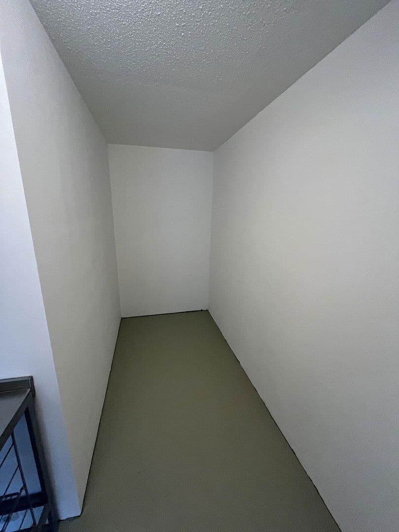 office to rent, 63 m², Fackenburger Allee 44, Lübeck, Schleswig-Holstein office to rent, 63 m², Fackenburger Allee 44, Lübeck, Schleswig-Holstein