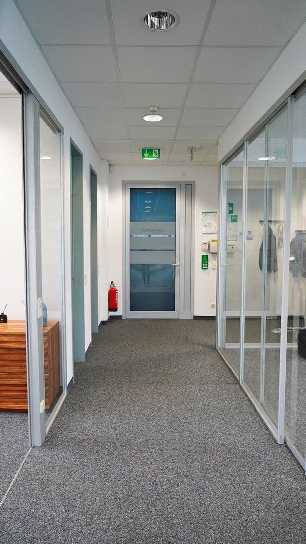 office to rent, 345 m², Siegburger Straße 39a, Sankt Augustin, North Rhine-Westphalia office to rent, 345 m², Siegburger Straße 39a, Sankt Augustin, North Rhine-Westphalia